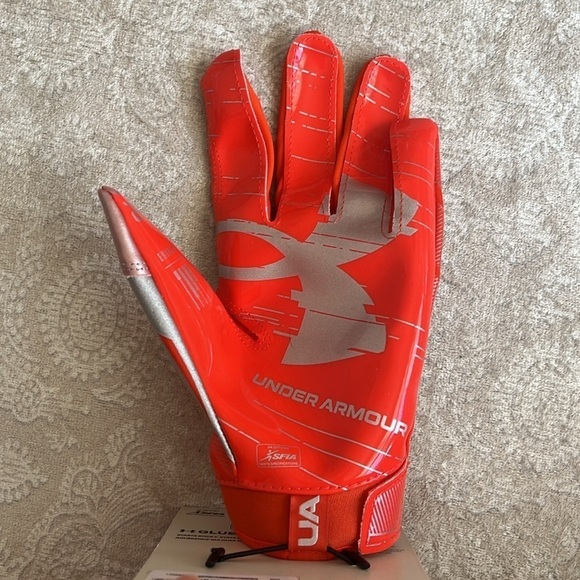 Brand New Under Armour F8 Glue Grip Football Gloves for Skill Players Orange - Picture 6 of 15